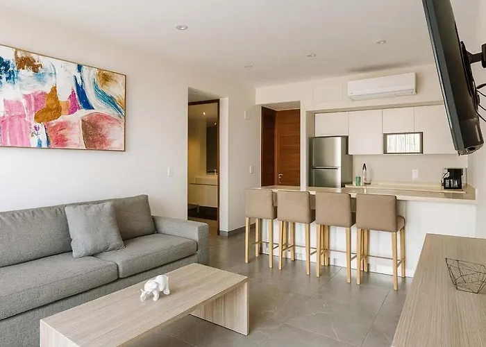 Two-bedroom Near 5th Ave And Gym Playa del Carmen